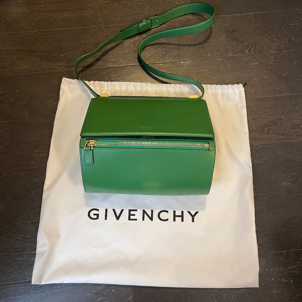 Givenchy Green Leather medium Pandora Box Bag shoulder bag with dust bag